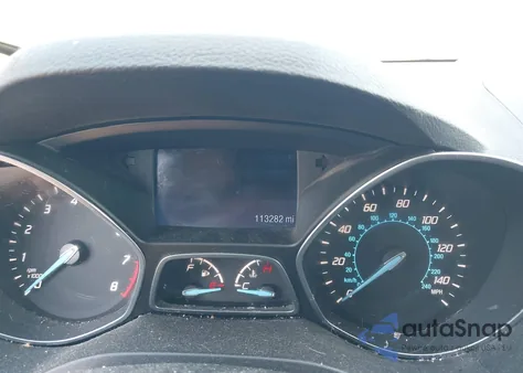 2014 Ford Escape S z USA, uszkodzony, nr VIN 1FMCU0F71EUE47292